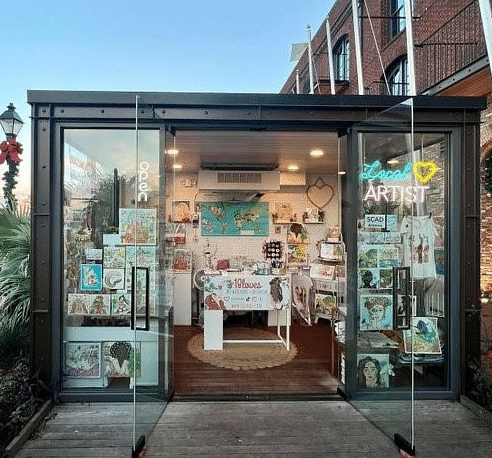 Savannah arts and creative culture featuring galleries, public art, historic theaters, and local cultural spaces