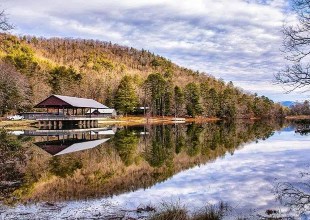 Scenic views at Black Rock Mountain State Park and Vogel State Park in North Georgia, featuring mountain overlooks, forests, and outdoor recreation areas.
